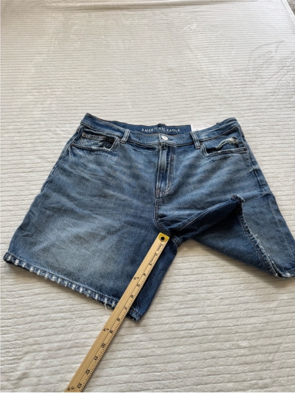 American Eagle Outfitters Women's Medium Blue Denim Jean Shorts - Picture 6 of 7